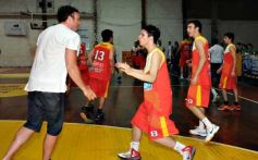 Foto de la galería: Tokio remontó un partido difícil y cortó una racha negativa