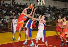 Foto de la galería: Tokio remontó un partido difícil y cortó una racha negativa