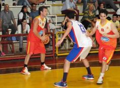 Foto de la galería: Tokio remontó un partido difícil y cortó una racha negativa