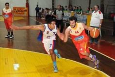 Foto de la galería: Tokio remontó un partido difícil y cortó una racha negativa