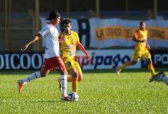 Foto de la galería: Crucero volvió a caer, aunque sigue intacta su chance de ascender a Primera