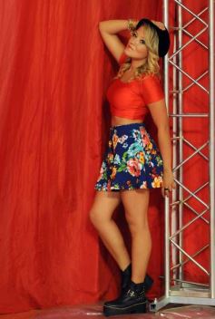 Foto de la galería: Mica ultima detalles de lo que será su primer disco