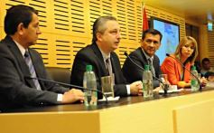 Foto de la galería: Reafirman la identidad del provinciano misionero