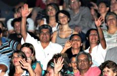 Foto de la galería: El Festival de la Música del Litoral abrió el telón con toda su magia musical