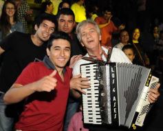 Foto de la galería: La segunda noche del gran Festival estuvo marcada de homenajes