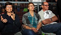 Foto de la galería: La segunda noche del gran Festival estuvo marcada de homenajes