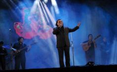 Foto de la galería: La segunda noche del gran Festival estuvo marcada de homenajes