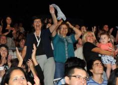 Foto de la galería: La segunda noche del gran Festival estuvo marcada de homenajes