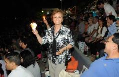 Foto de la galería: Premio Consagración del Festival del Litoral a Pamela Ayala