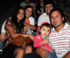 Foto de la galería: Premio Consagración del Festival del Litoral a Pamela Ayala