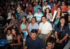 Foto de la galería: Premio Consagración del Festival del Litoral a Pamela Ayala
