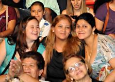 Foto de la galería: Premio Consagración del Festival del Litoral a Pamela Ayala
