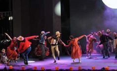 Foto de la galería: Premio Consagración del Festival del Litoral a Pamela Ayala