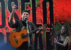 Foto de la galería: Premio Consagración del Festival del Litoral a Pamela Ayala