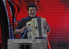 Foto de la galería: Premio Consagración del Festival del Litoral a Pamela Ayala