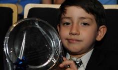 Sixto Fotografías. Sociedad. Homenaje y Reconocimientos - Premiaron a los que trabajaron intensamente en 2014 por los derechos de los niños