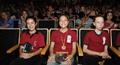 Foto de la galería: Premiaron a los que trabajaron intensamente en 2014 por los derechos de los niños