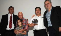 Foto de la galería: Premiaron a los que trabajaron intensamente en 2014 por los derechos de los niños