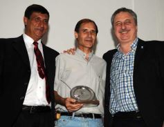 Foto de la galería: Premiaron a los que trabajaron intensamente en 2014 por los derechos de los niños