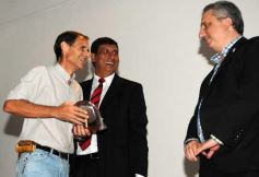 Foto de la galería: Premiaron a los que trabajaron intensamente en 2014 por los derechos de los niños