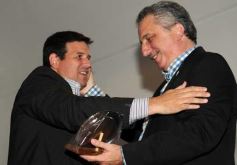 Foto de la galería: Premiaron a los que trabajaron intensamente en 2014 por los derechos de los niños