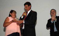 Foto de la galería: Premiaron a los que trabajaron intensamente en 2014 por los derechos de los niños