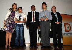 Foto de la galería: Premiaron a los que trabajaron intensamente en 2014 por los derechos de los niños