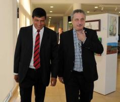 Foto de la galería: Premiaron a los que trabajaron intensamente en 2014 por los derechos de los niños