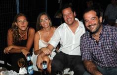 Foto de la galería: El club Itapúa inauguró su temporada de pileta con una gran fiesta