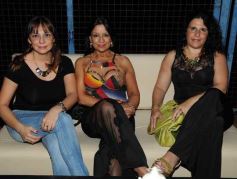 Foto de la galería: El club Itapúa inauguró su temporada de pileta con una gran fiesta