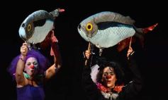 Sixto Fotografías. Sociedad. Teatro - Los agentes de Mojarrita Ragón