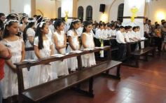 Foto de la galería: Primera comunión en la iglesia San Antonio de Posadas