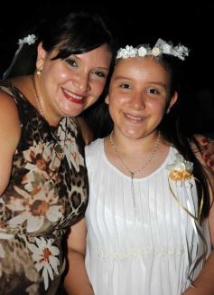 Foto de la galería: Primera comunión en la iglesia San Antonio de Posadas