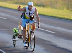Foto de la galería: Miles de ciclistas pedalearon a Itatí, movidos por la fe