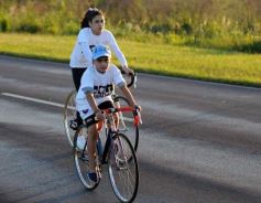 Foto de la galería: Miles de ciclistas pedalearon a Itatí, movidos por la fe