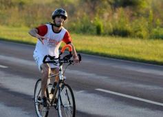 Foto de la galería: Miles de ciclistas pedalearon a Itatí, movidos por la fe