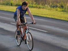 Foto de la galería: Miles de ciclistas pedalearon a Itatí, movidos por la fe