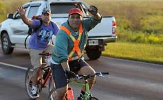Foto de la galería: Miles de ciclistas pedalearon a Itatí, movidos por la fe