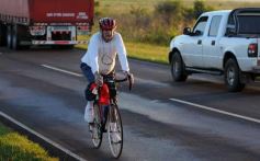 Foto de la galería: Miles de ciclistas pedalearon a Itatí, movidos por la fe