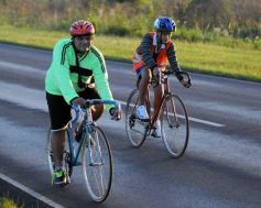 Foto de la galería: Miles de ciclistas pedalearon a Itatí, movidos por la fe