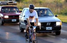 Foto de la galería: Miles de ciclistas pedalearon a Itatí, movidos por la fe