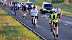 Foto de la galería: Miles de ciclistas pedalearon a Itatí, movidos por la fe