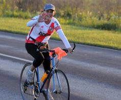 Foto de la galería: Miles de ciclistas pedalearon a Itatí, movidos por la fe