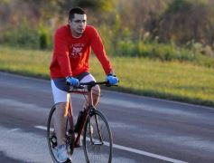 Foto de la galería: Miles de ciclistas pedalearon a Itatí, movidos por la fe