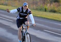 Foto de la galería: Miles de ciclistas pedalearon a Itatí, movidos por la fe