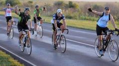 Foto de la galería: Miles de ciclistas pedalearon a Itatí, movidos por la fe