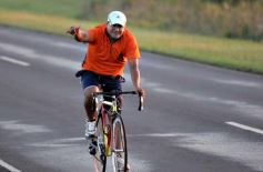 Foto de la galería: Miles de ciclistas pedalearon a Itatí, movidos por la fe