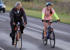 Foto de la galería: Miles de ciclistas pedalearon a Itatí, movidos por la fe
