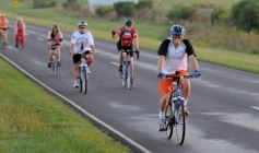 Foto de la galería: Miles de ciclistas pedalearon a Itatí, movidos por la fe