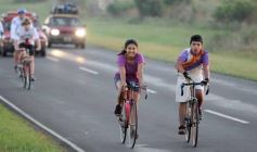 Foto de la galería: Miles de ciclistas pedalearon a Itatí, movidos por la fe